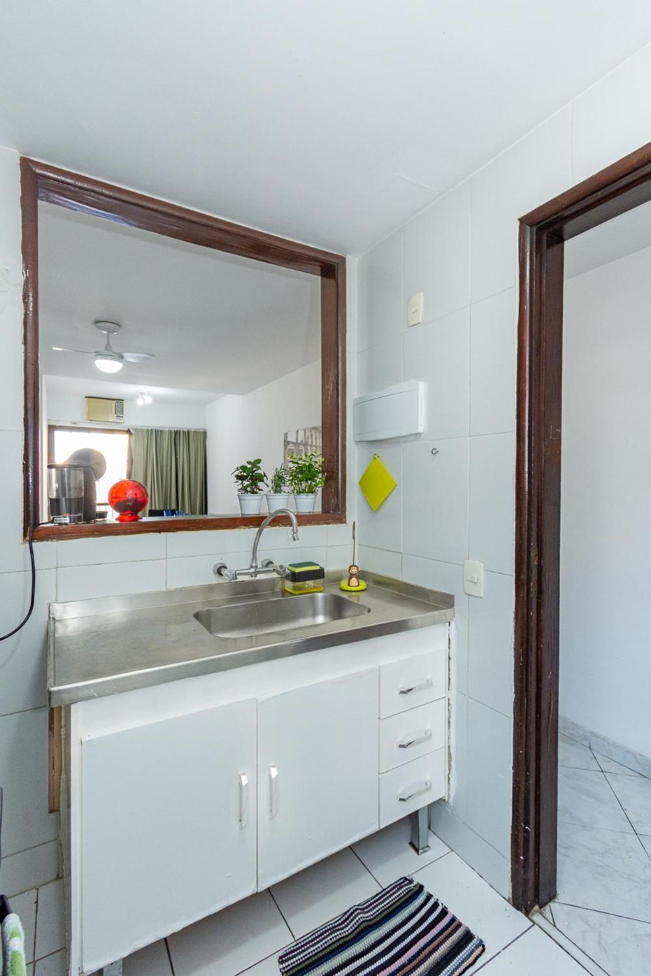 Flat Posto 6 Com Piscina - Copacabana Apartment *