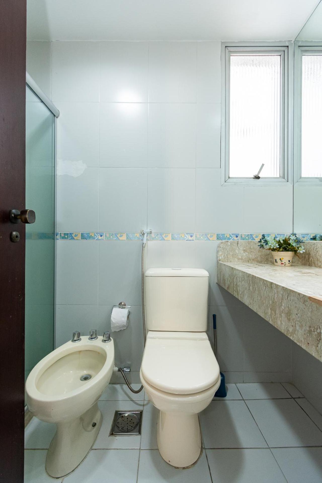 Apartamento Flat Posto 6 Com Piscina - Copacabana *