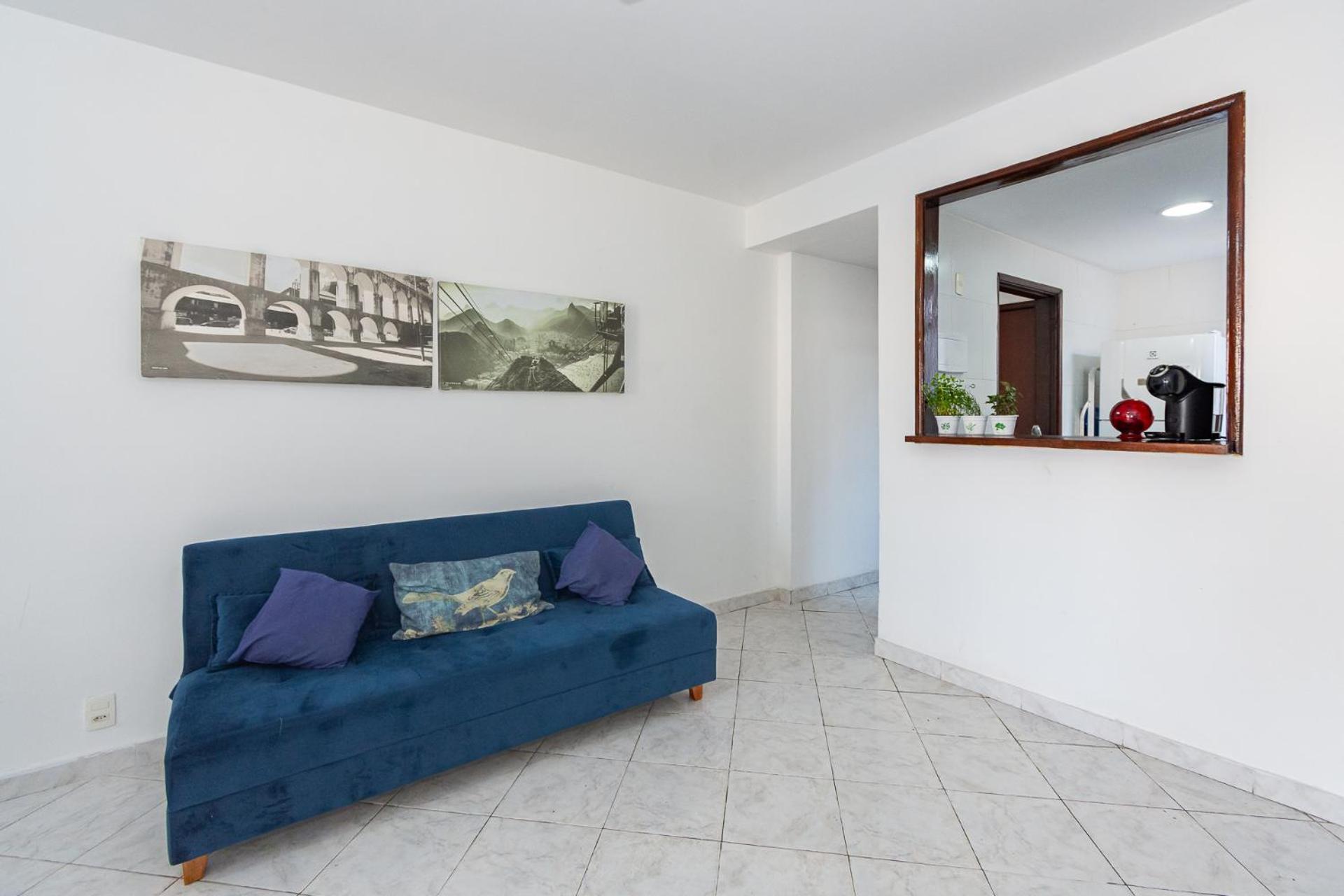 Apartamento Flat Posto 6 Com Piscina - Copacabana *